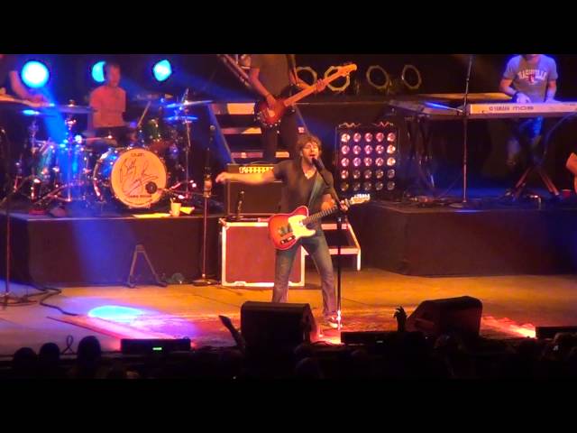Billy Currington